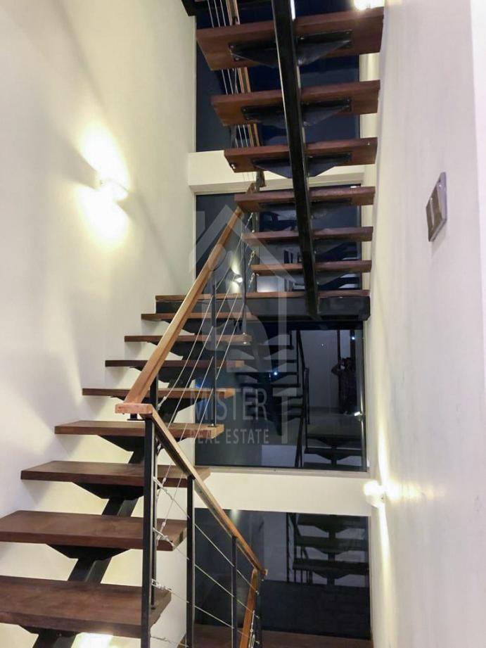 House for Sale in Thalawathugoda - image 3