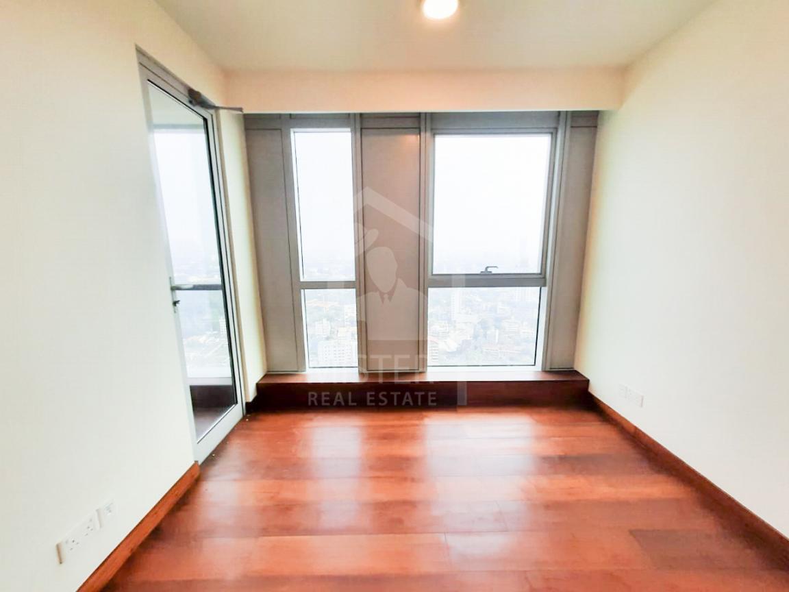 Apartment for Sale at Colombo City Centre - image 3