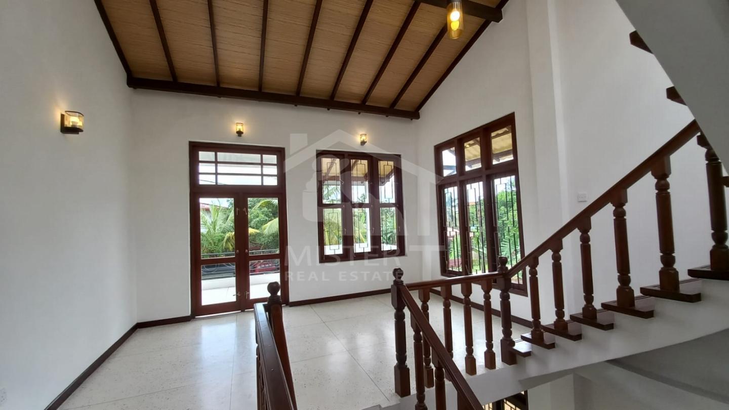 House for Sale in Polgasowita - image 3