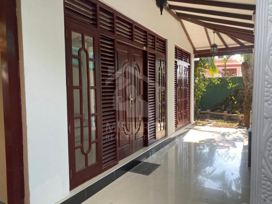 House for Sale in Piliyandala - image 4