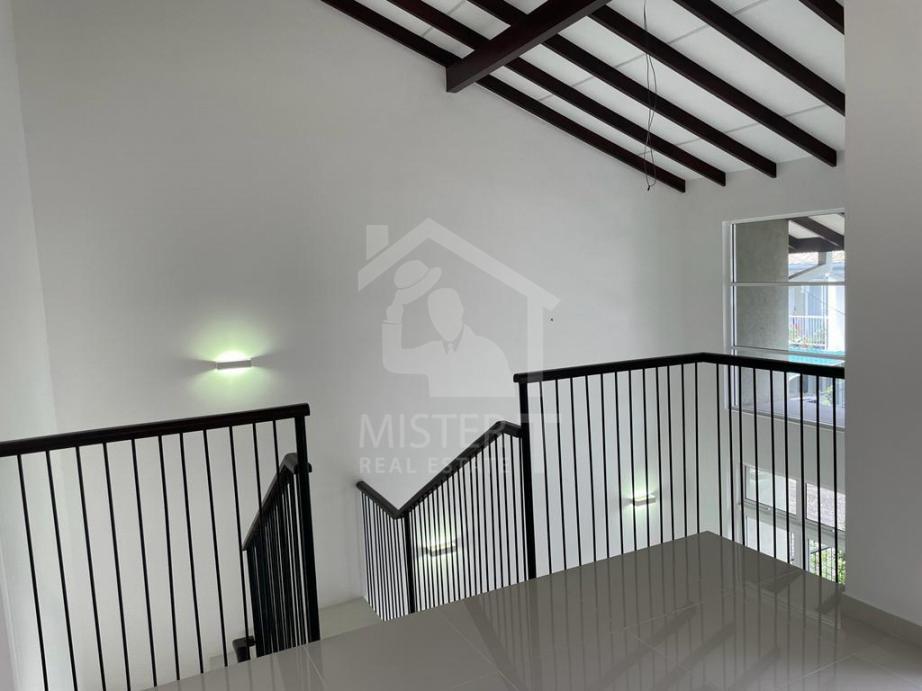 House for Sale in Kadawatha - image 4