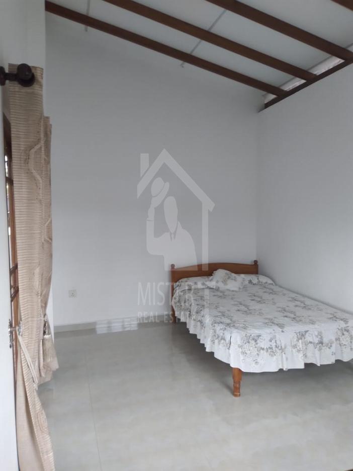 House for Sale in Nawagamuwa - image 4