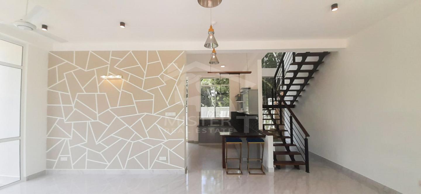 House for Sale in Kottawa - image 4