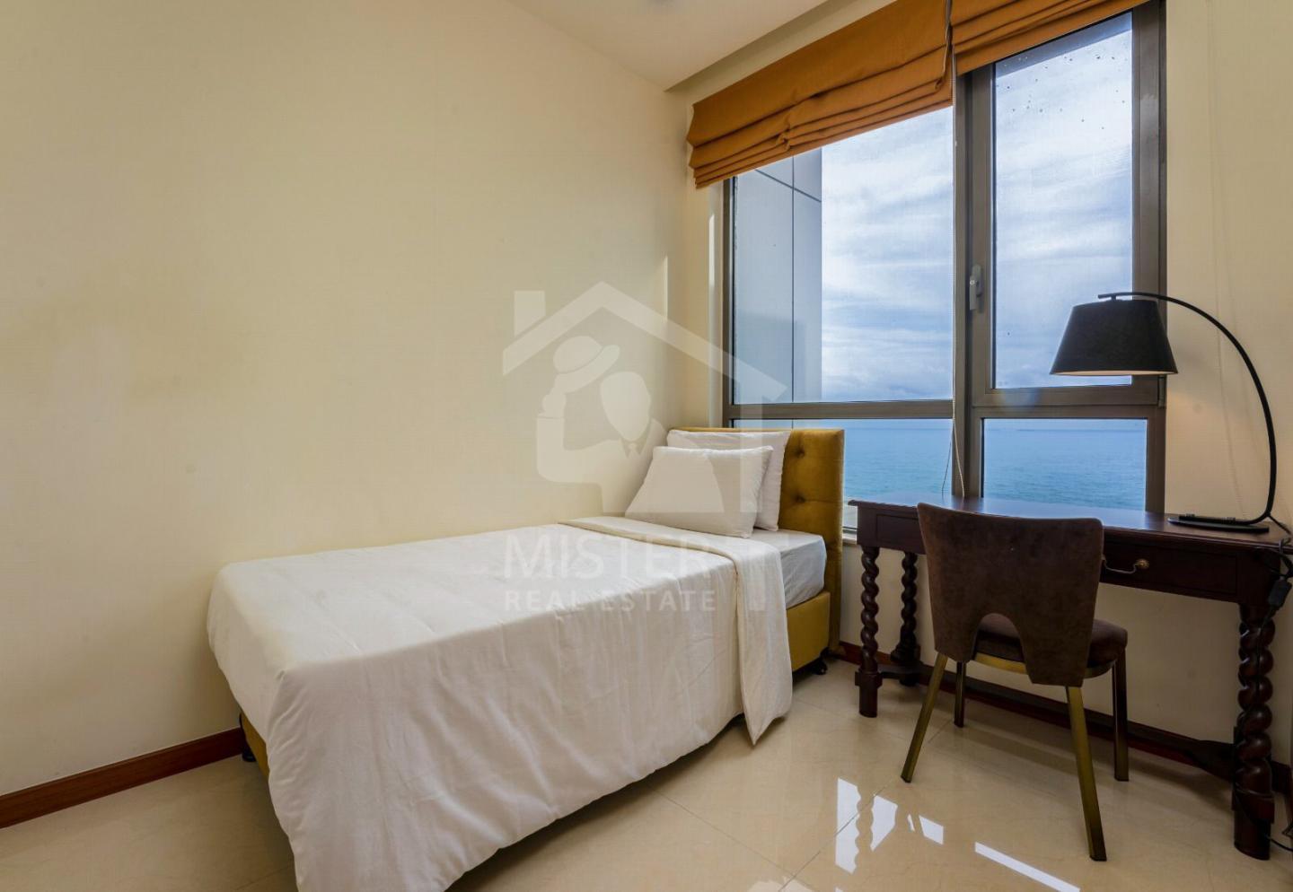 Apartment for Sale at Astoria - image 4