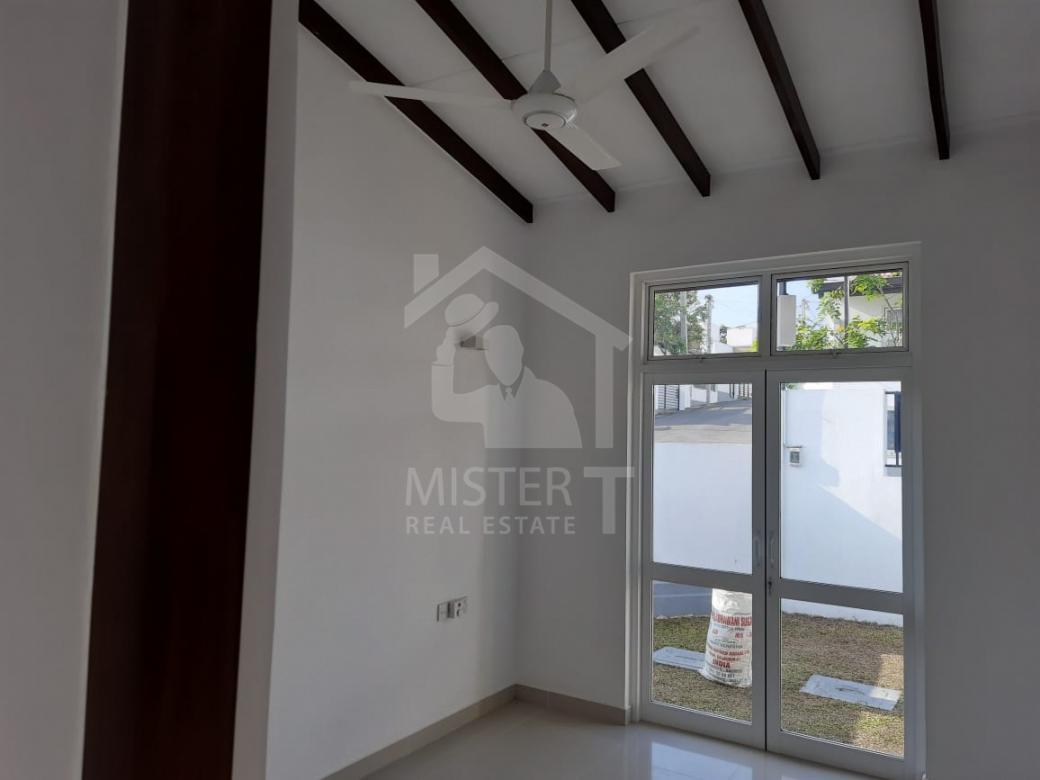 House for Sale in Kadawatha - image 4