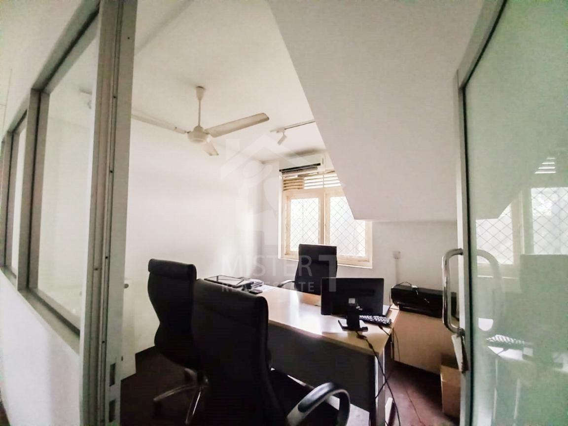 Commercial Property for Sale in Colombo 05 - image 5