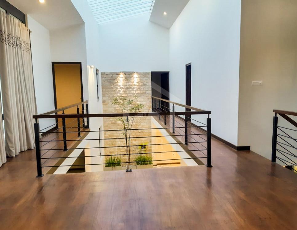 House for Sale in Battaramulla - image 5