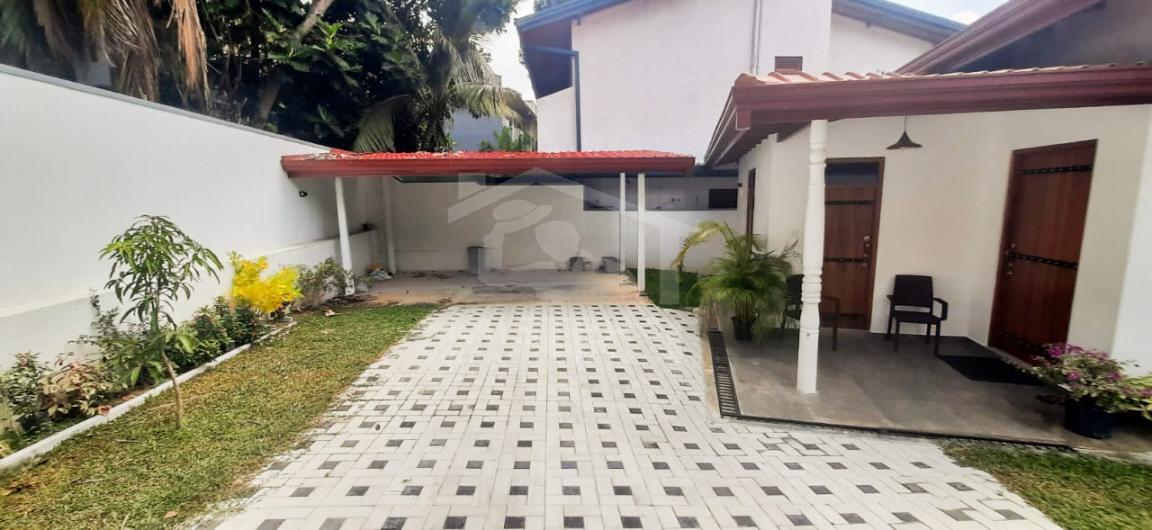 House for Sale in Pannipitiya - image 6