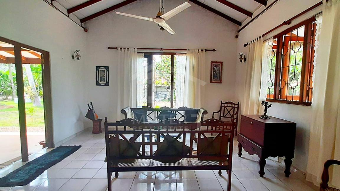 House for Sale in Induruwa- image 7