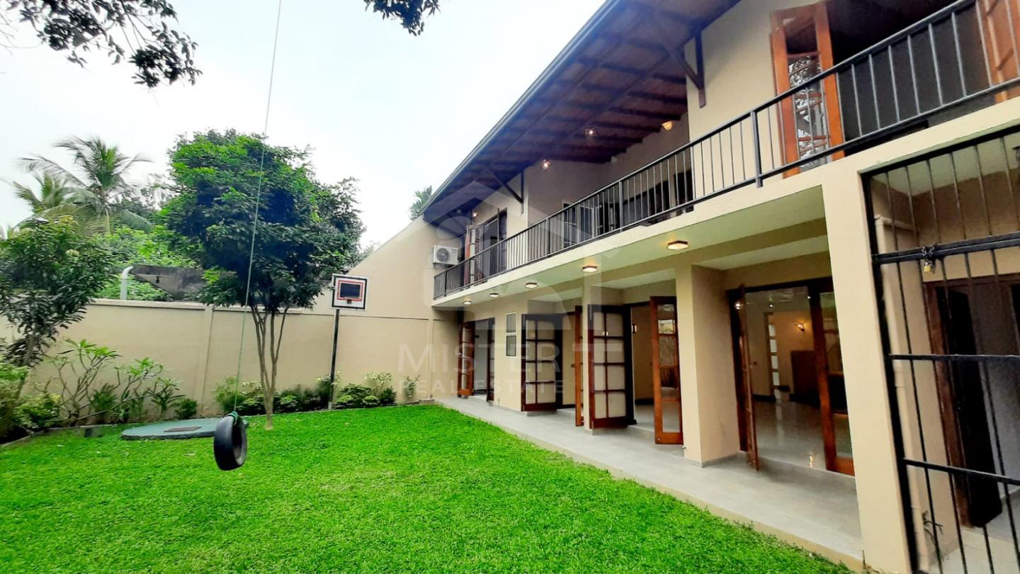 House for Sale in Boralesgamuwa- image 8