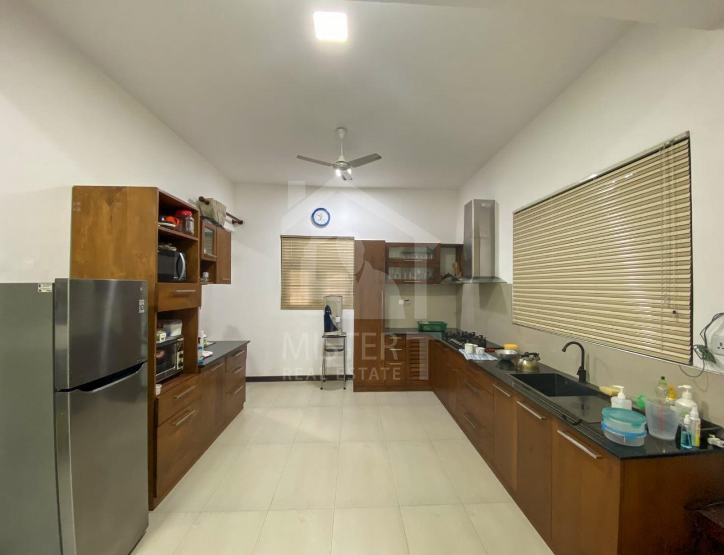 House for sale in Ja-ela- image 8