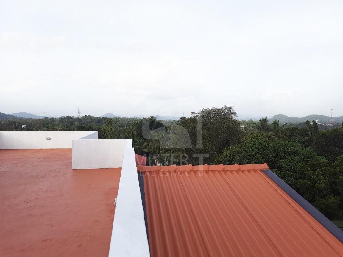 House for Sale in Padukka - image 8