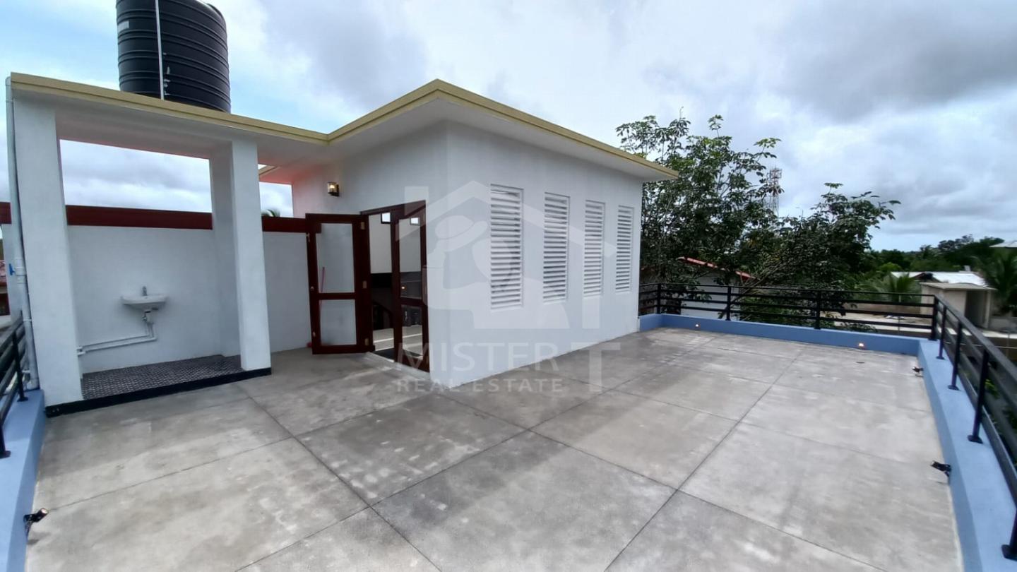 House for Sale in Polgasowita - image 8