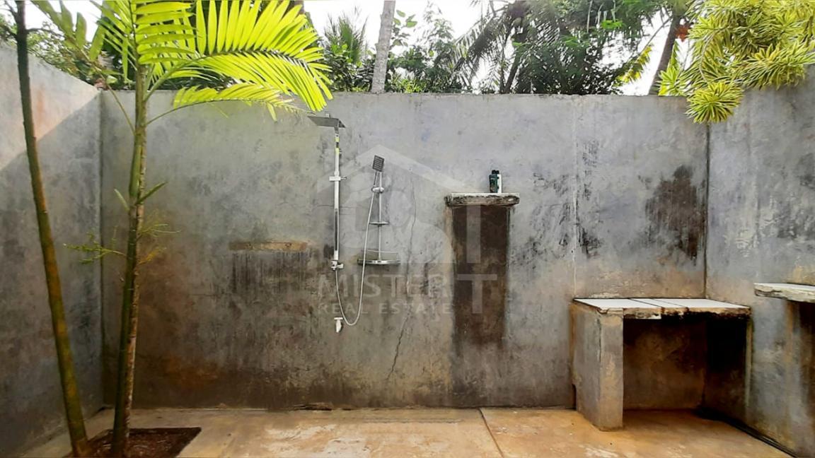 Bungalow for Sale in Induruwa - image 9