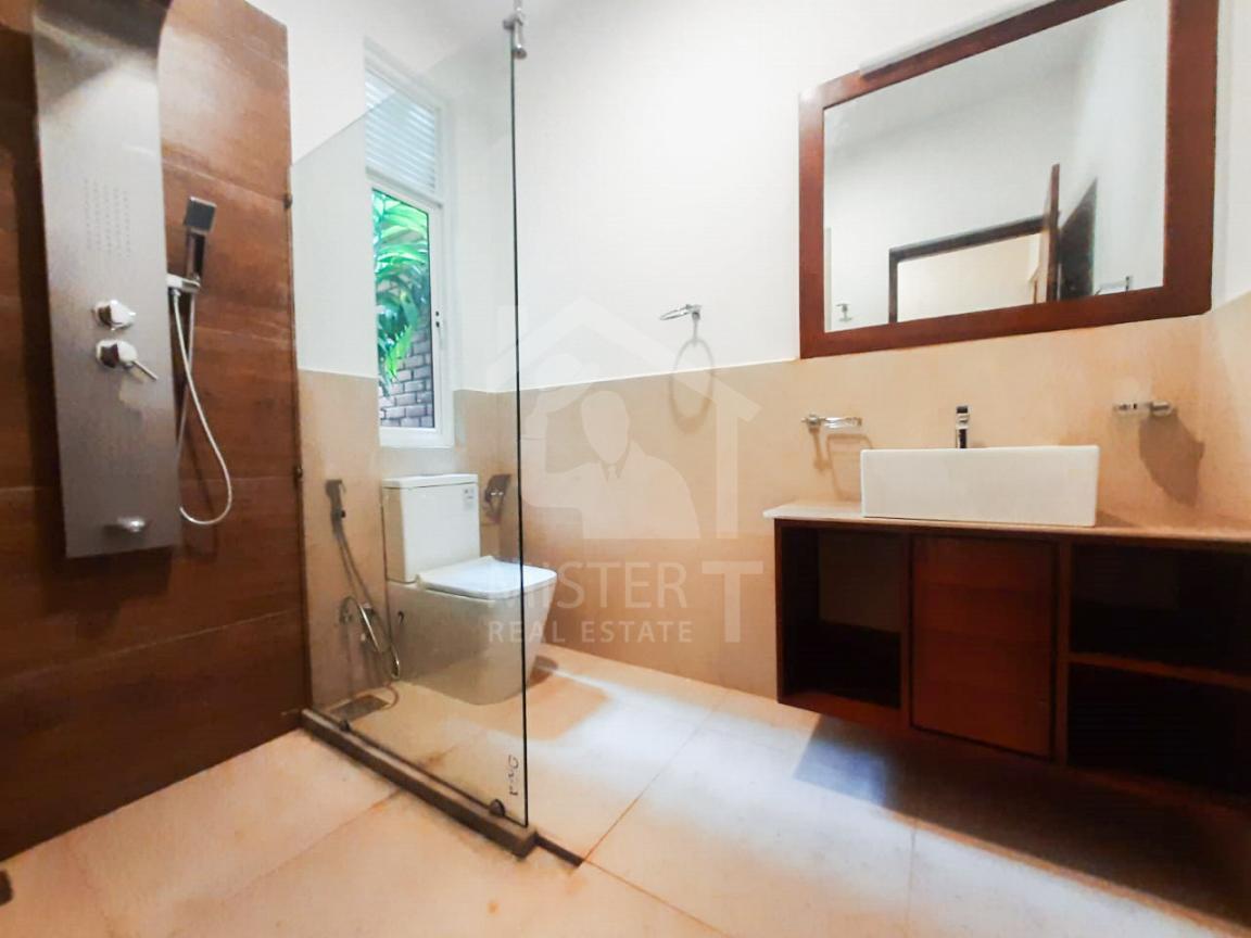 House for Sale in Dehiwala - image 9