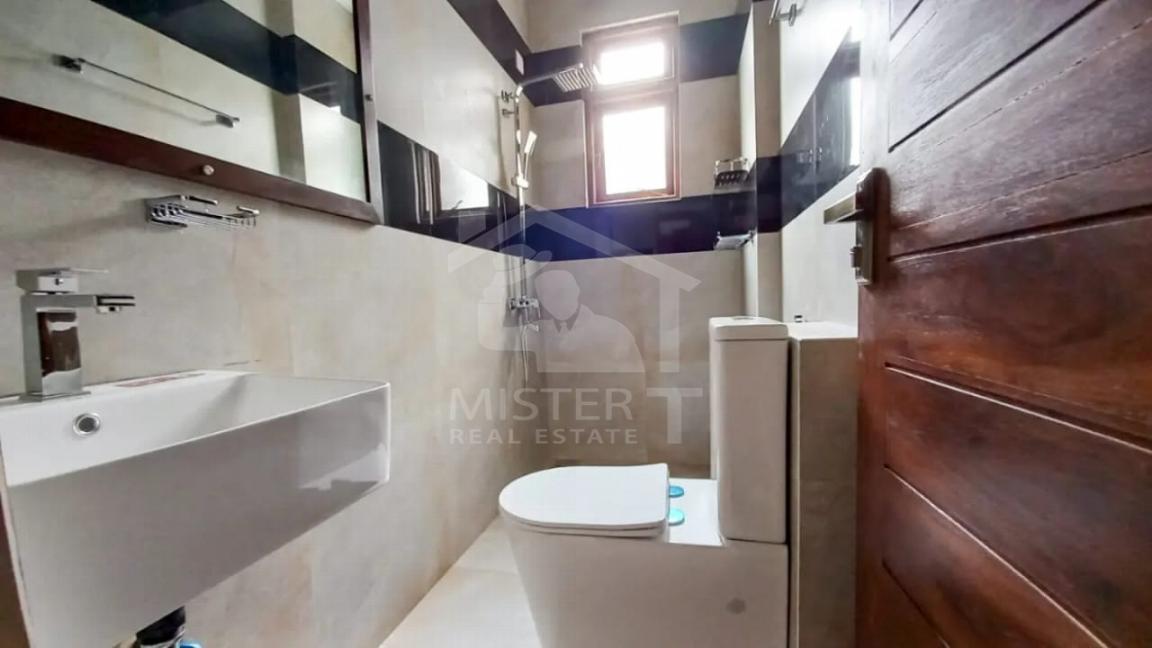 House for Sale in Battaramulla- image 9